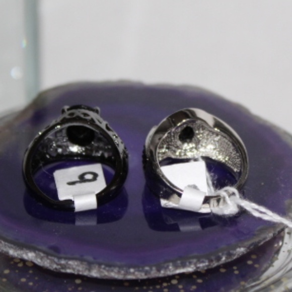 ⭐️FINAL SALE ITEM⭐️Bundle of Men's Black Sapphire Rings - Picture 6 of 7